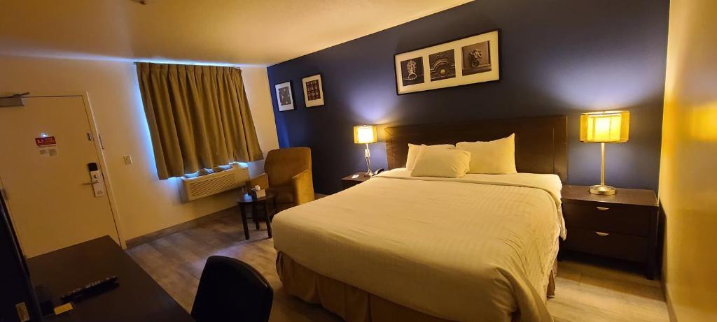 Empire Inn & Suites Penhold المظهر الخارجي الصورة