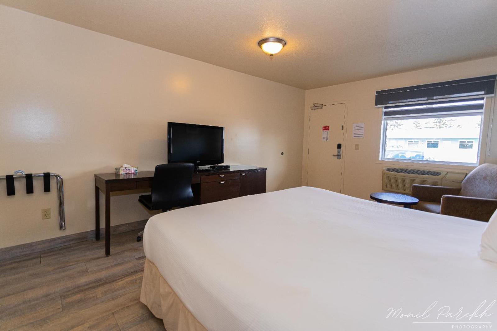 Empire Inn & Suites Penhold المظهر الخارجي الصورة