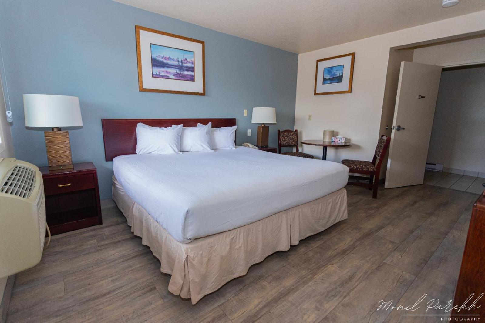 Empire Inn & Suites Penhold المظهر الخارجي الصورة